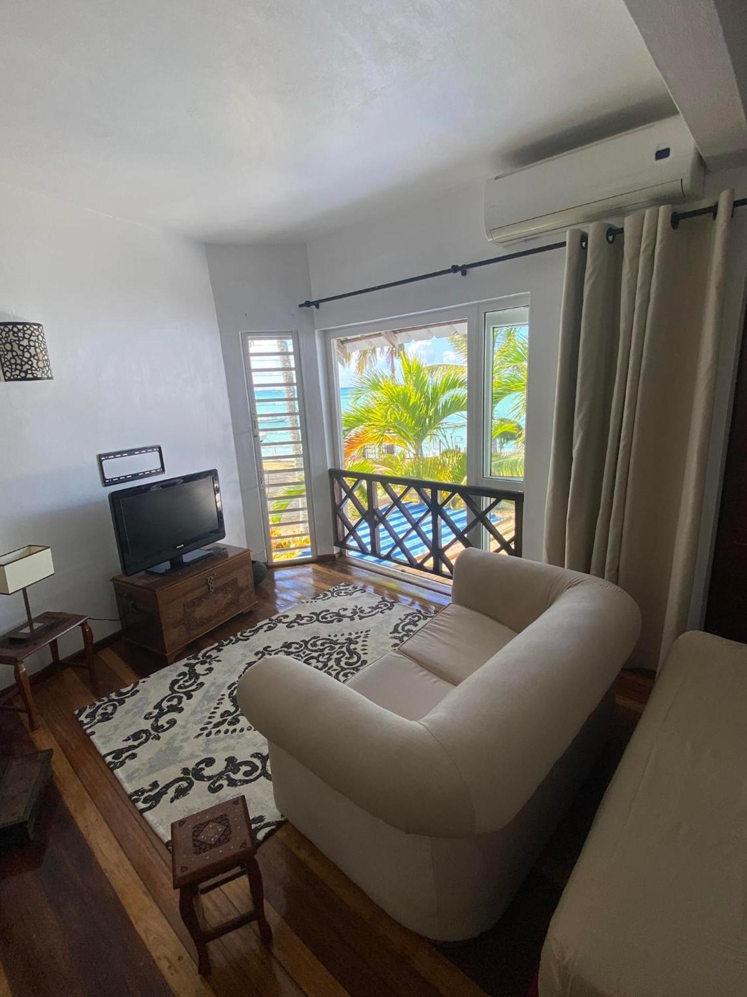 Islands View - Mazor Beach Villas Grande Gaube Cameră foto